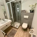 Δωμάτια σε οικογενειακή κατοικία Elegantes Smart In Szene-viertel Ντίσελντορφ